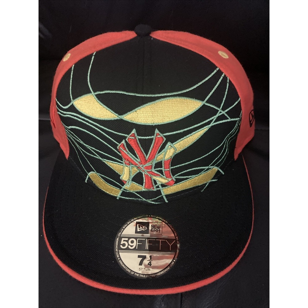 NWT New Era New York Yankees 59Fifty Fitted Hat. Size 7-1/4. Rare Find. Wool